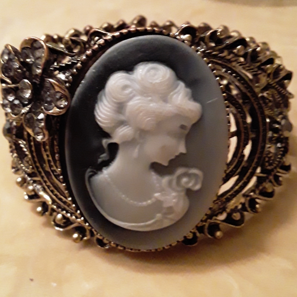 Silhouette Cameo Bracelet